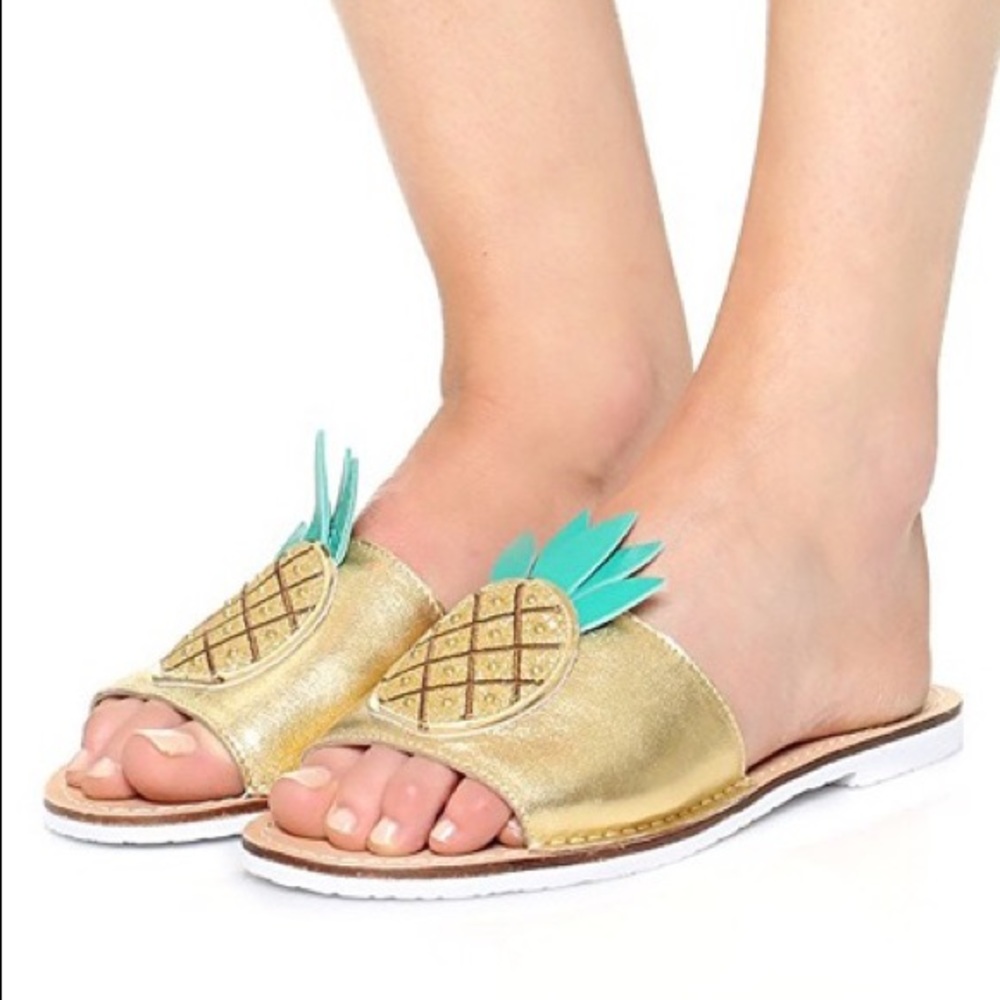 Kate Spade Ibis Pineapple Sandal size 7.5 gold